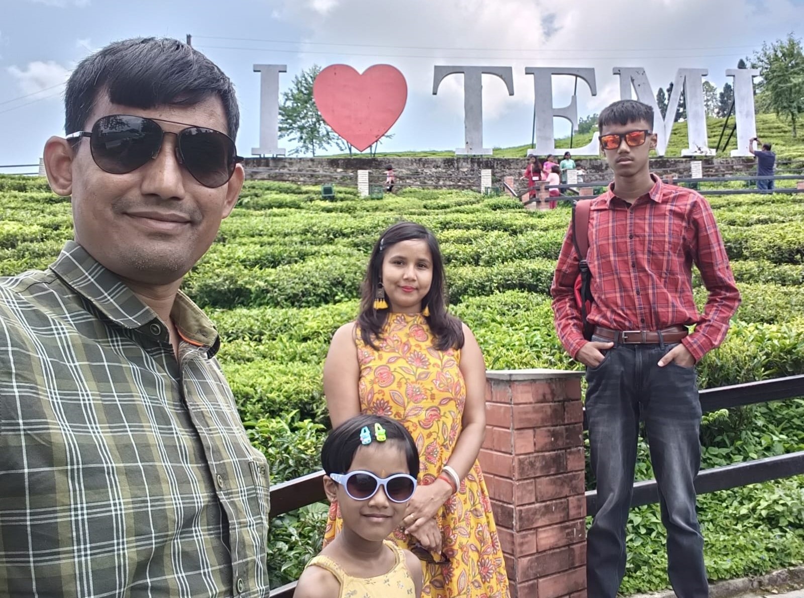 gallery img